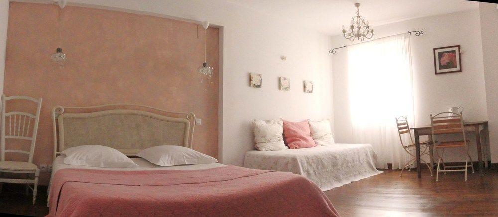 Domaine De Marseillens Bed & Breakfast Palaja Eksteriør bilde
